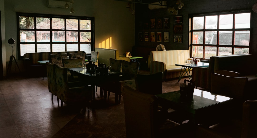 Food delivery service bringing hot meals to your doorstep in Faridabad